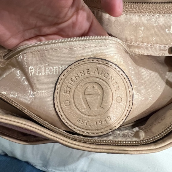 Etienne Aigner Pink Shoulder Bag - Picture 5 of 10